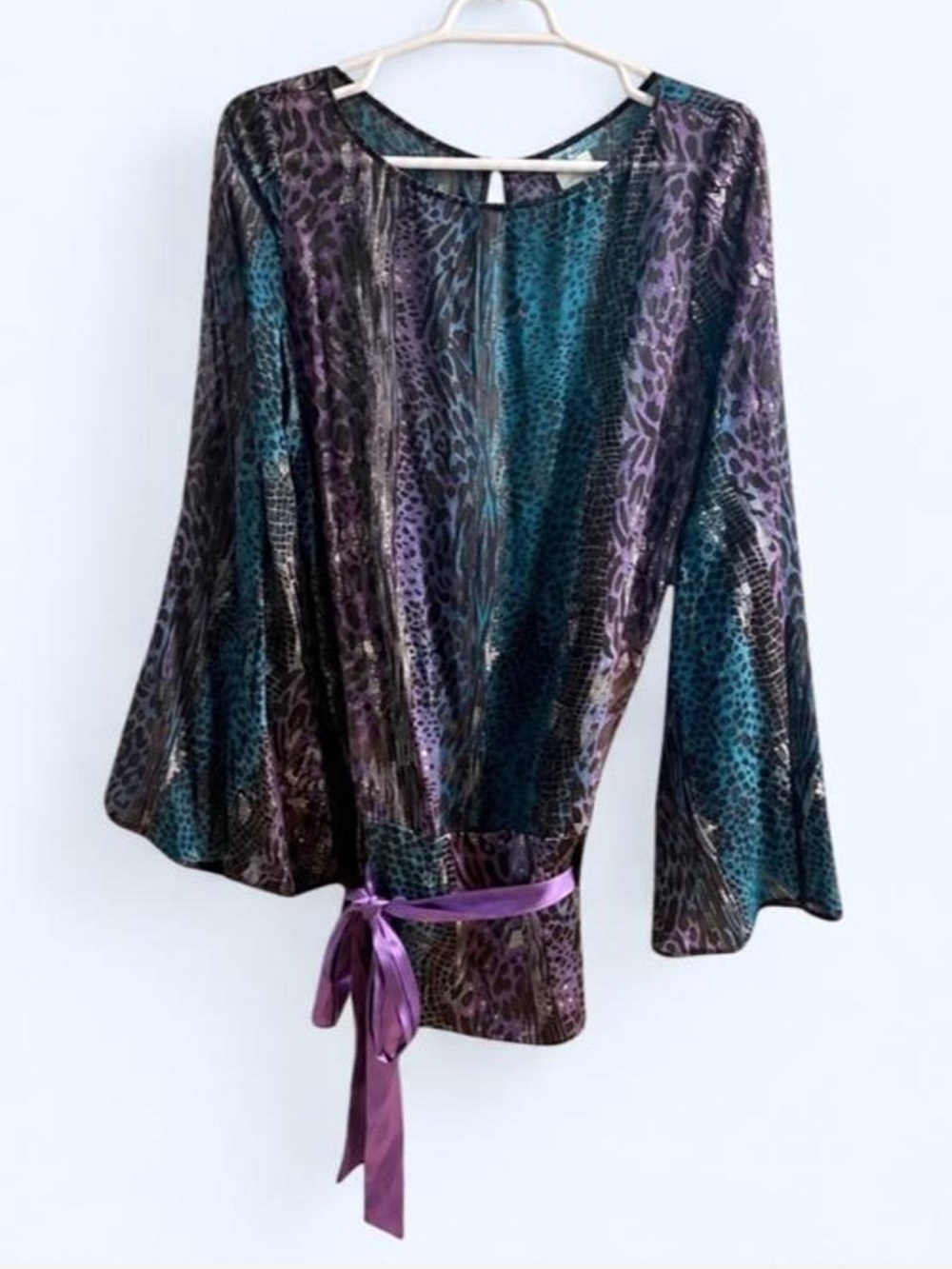 GUESS by Marciano
Multicolor Animal Print Bell Slv Open Back Tunic Blouse Large